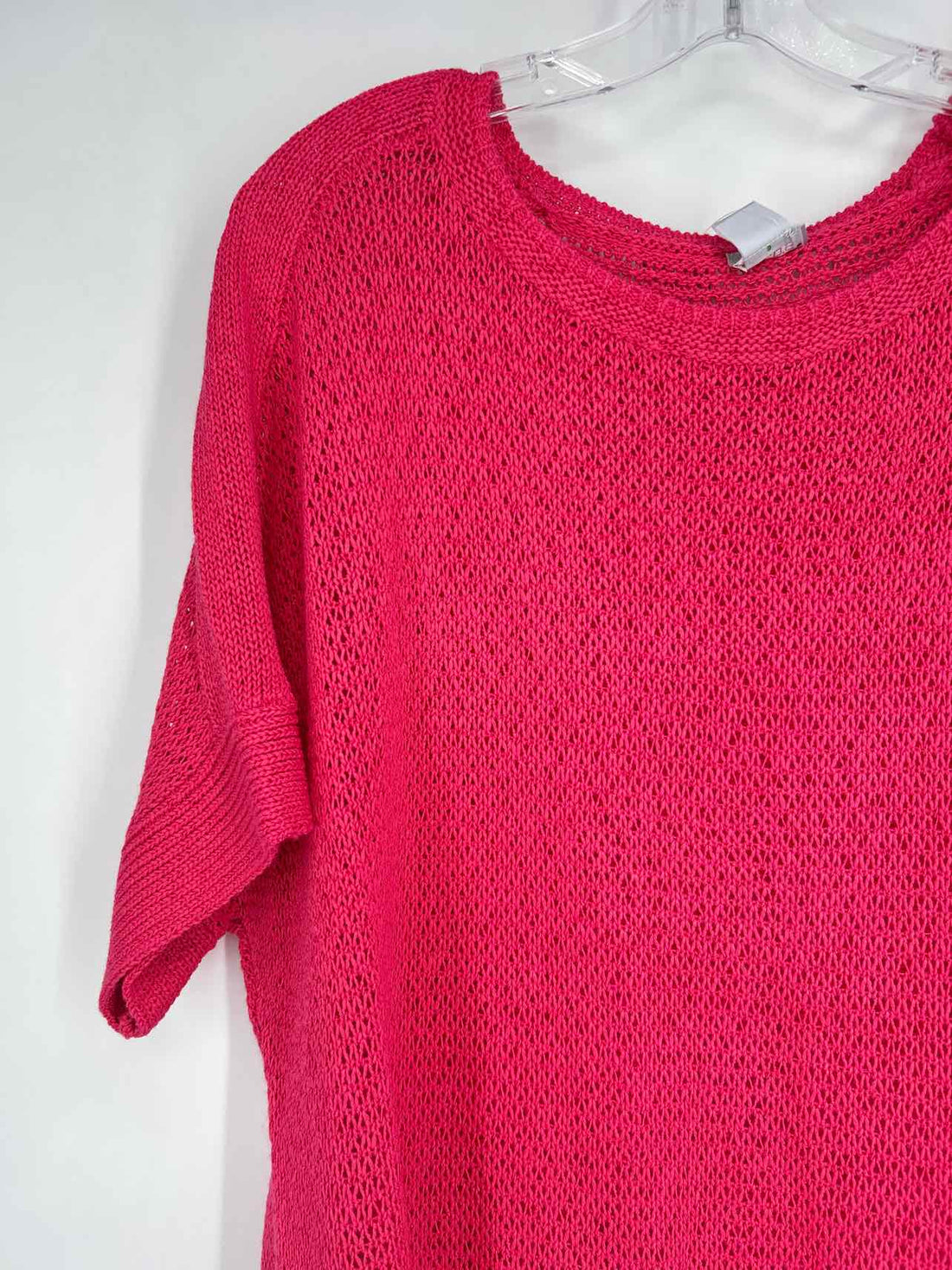 Chicos Size 3/XL Hot Pink Open Knit Short Sleeve