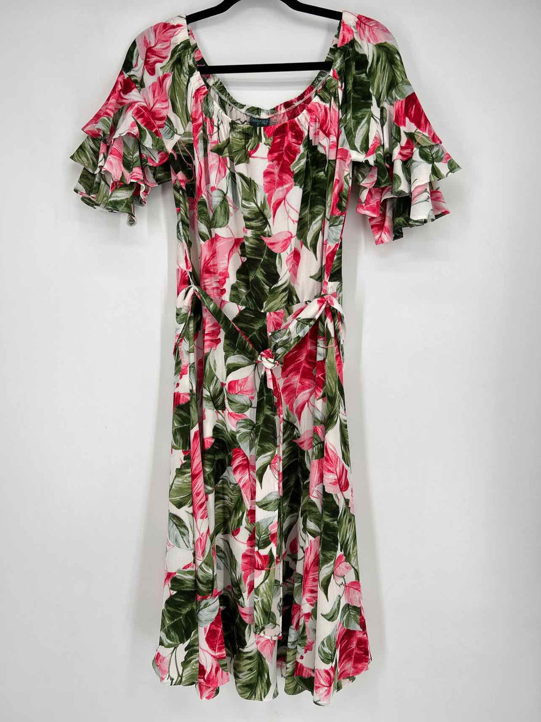 Gabby Skye Size 12 White Pink & Green Floral Short Sleeve Dress