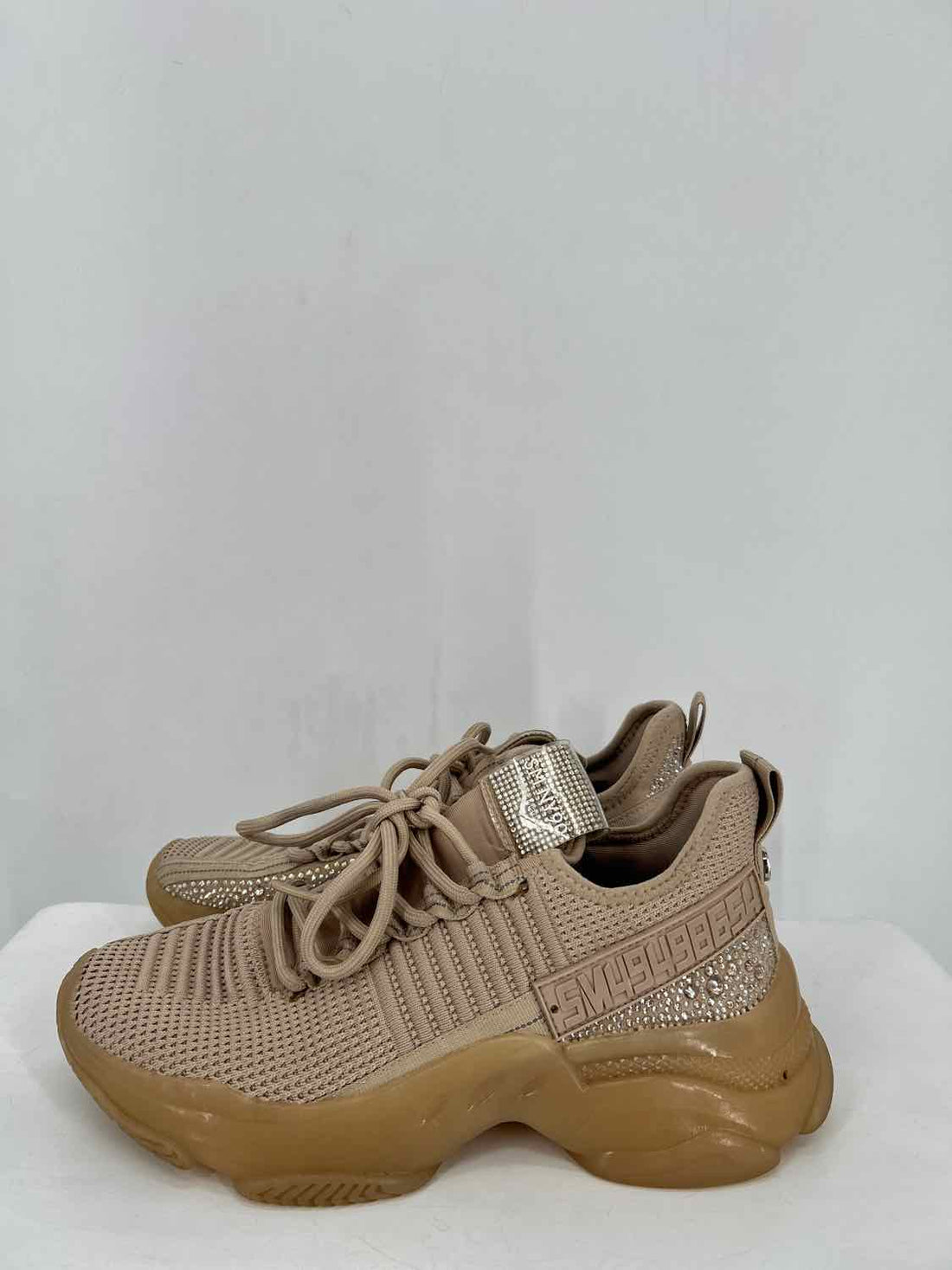 Steve Madden Women Size 8.5 Tan Rhinestone Sneakers