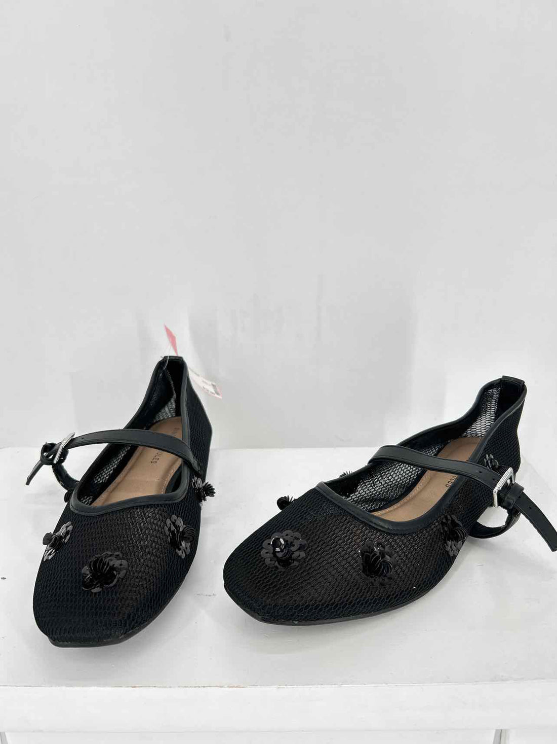 Sincerely Jules Women Size 8 Black Mesh Flats