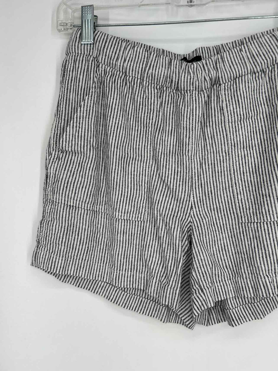 J Crew Size XXS White Striped Shorts