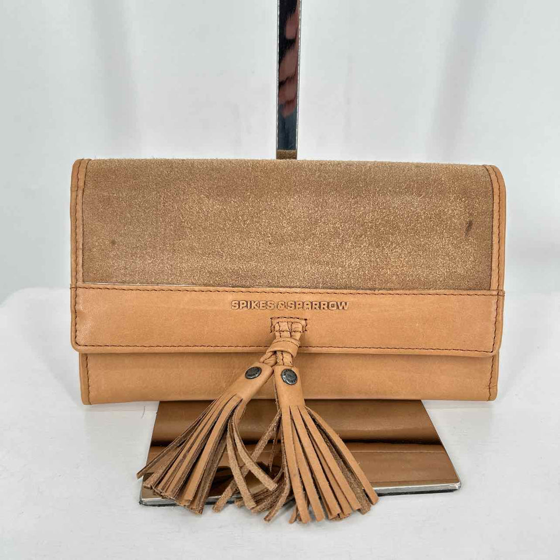 Spikes & Sparrows Camel Leather Pre Owned Wallet