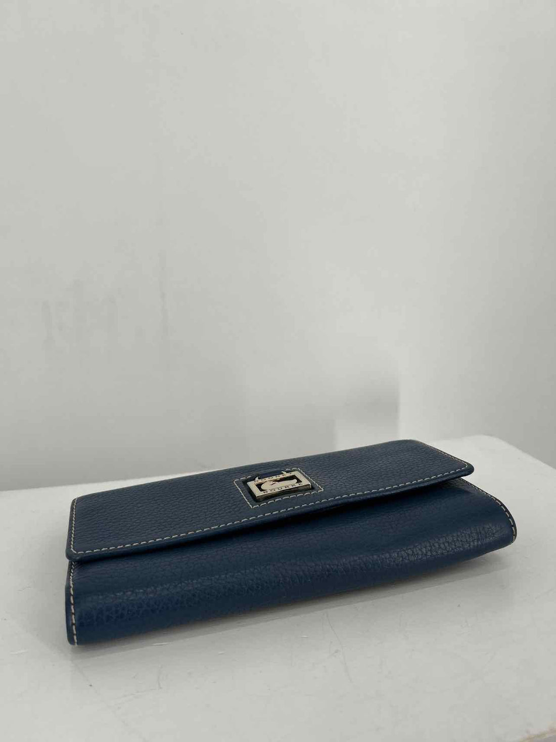 Dooney & Bourke Blue Pebbled Leather Pre Owned Wallet