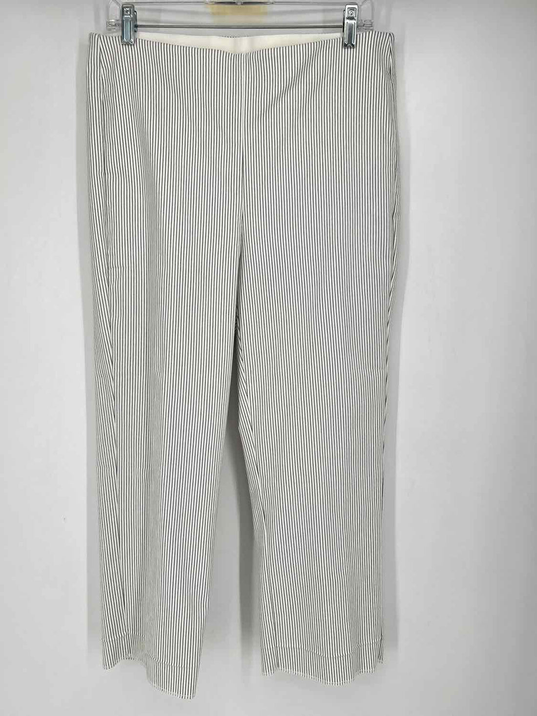 Chicos Size 1.5(10) White Striped Pants