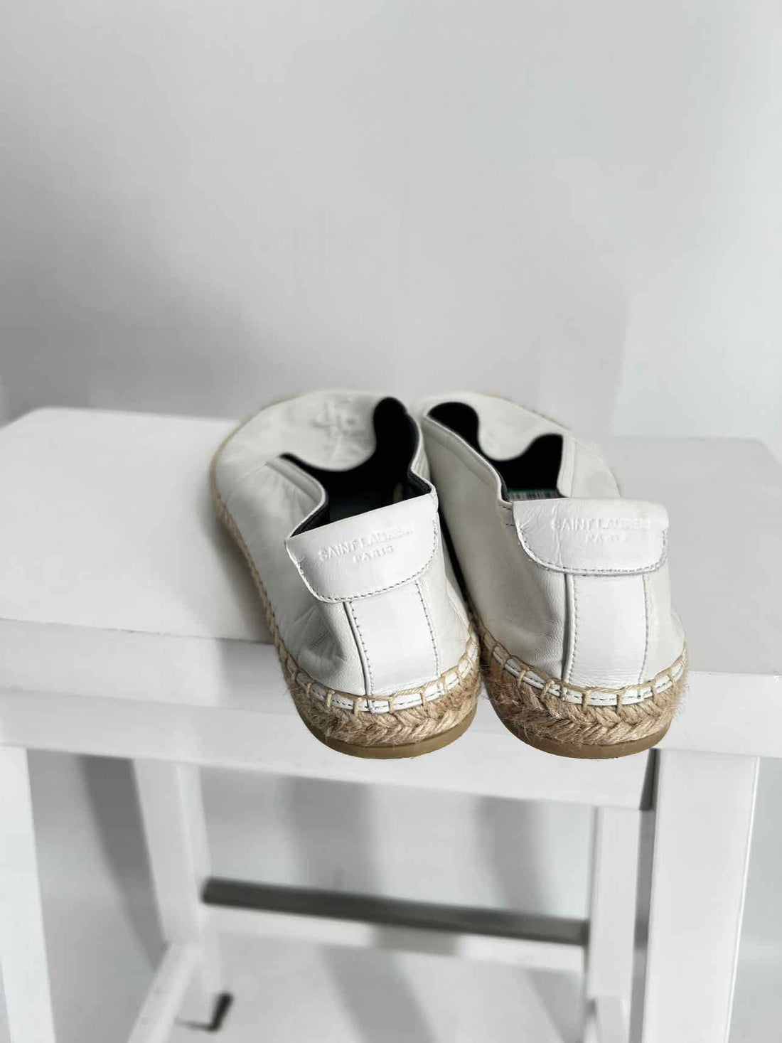 YSL Espadrille Flats Women Size 39 White Like New Leather LUXURY
