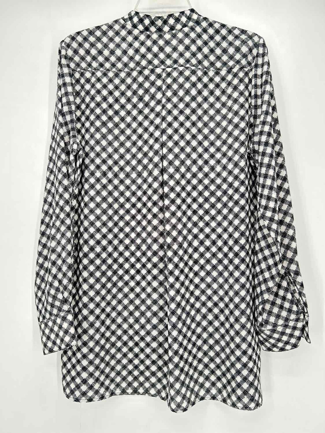 Foxcroft Size 8 Black & White Print Long Sleeve