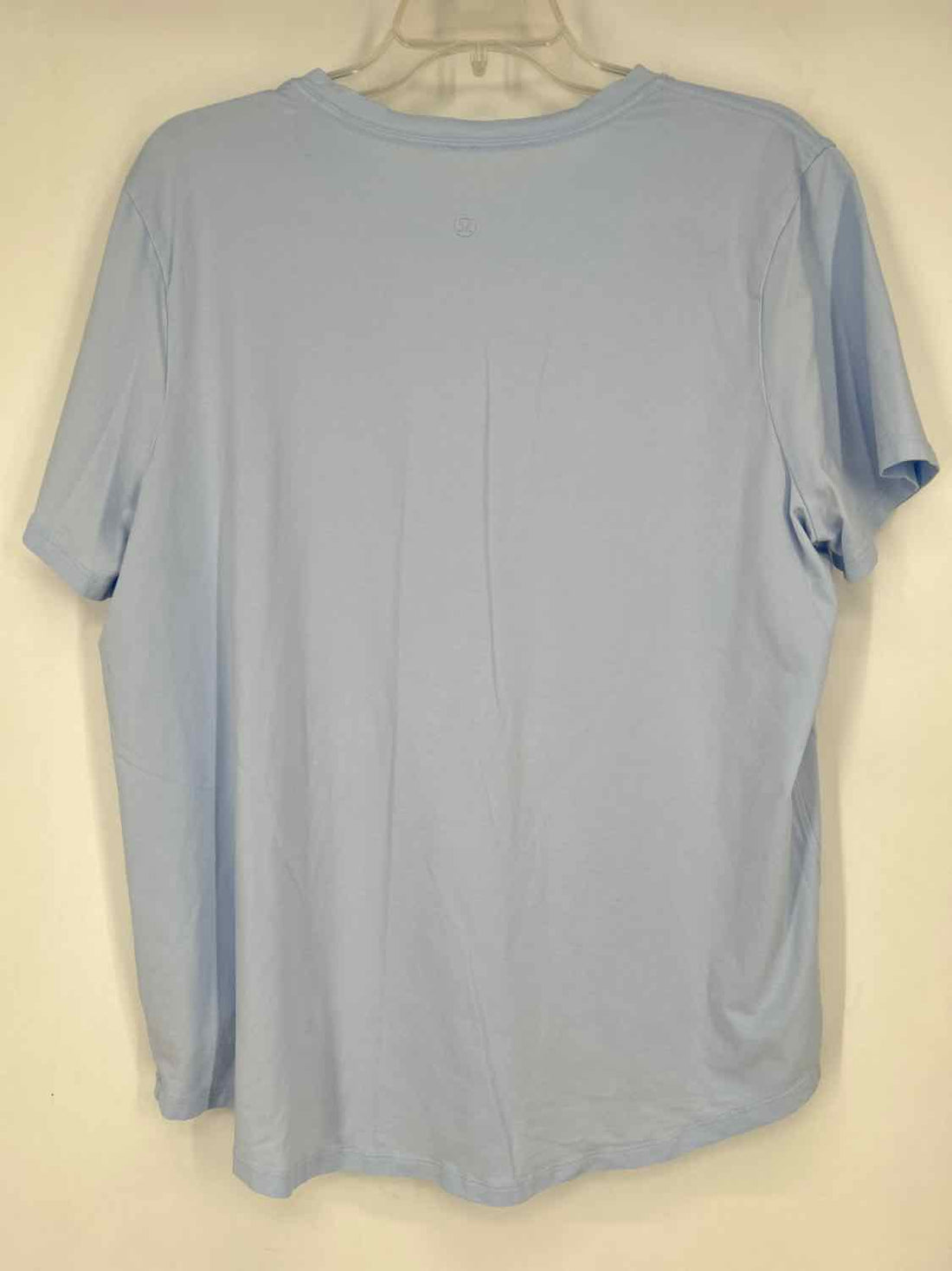 Lululemon Size L Light Blue Short Sleeve Active Tops