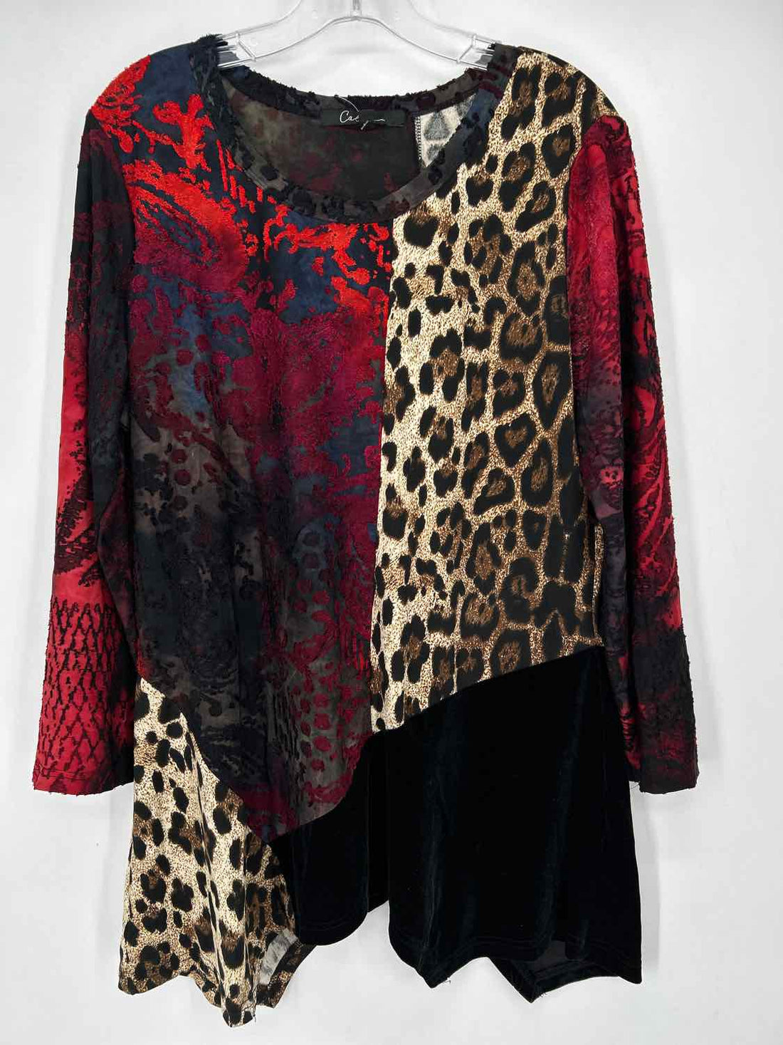 Caleaas Size L Leopard & red print Long Sleeve
