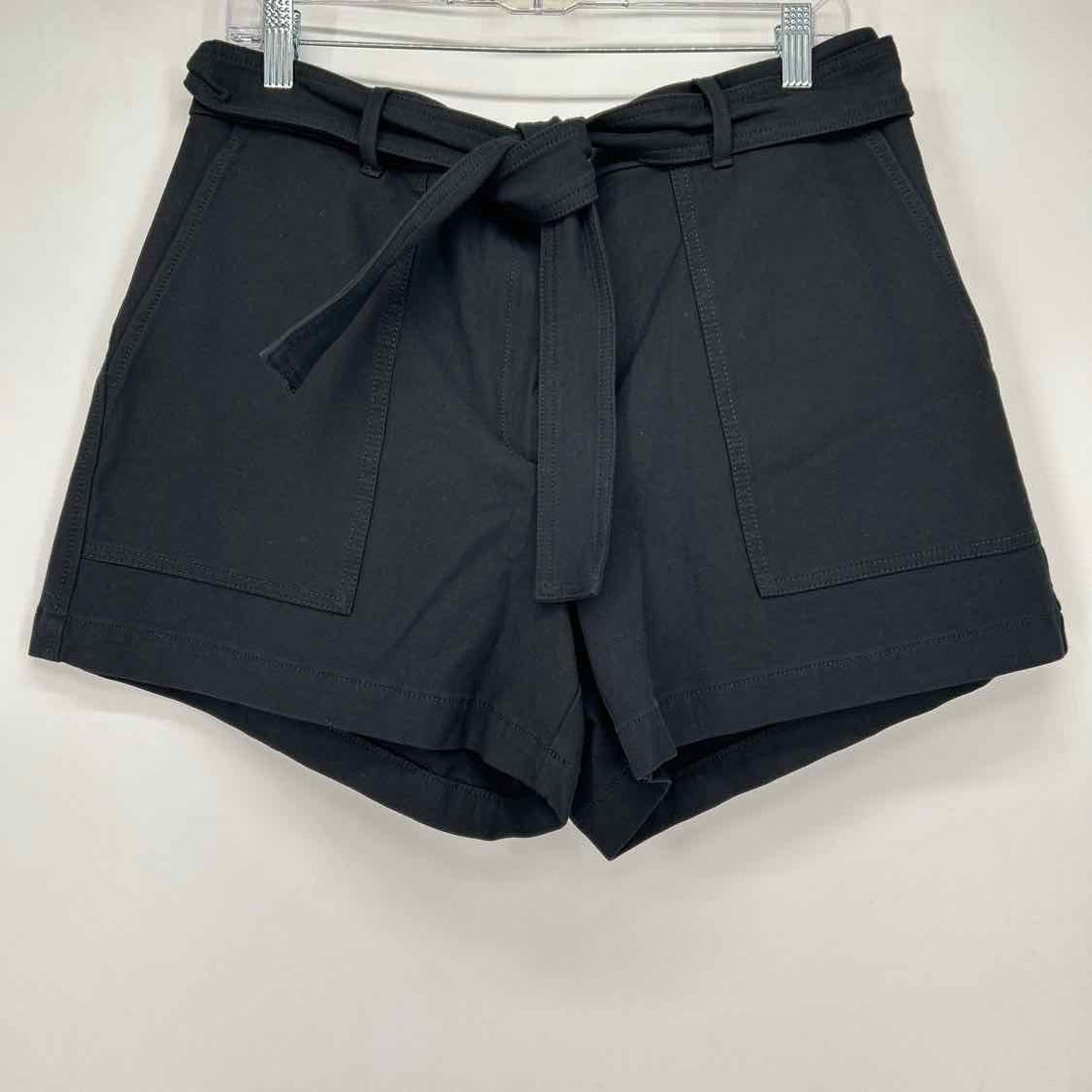 Ann Taylor Size 14 Black Shorts