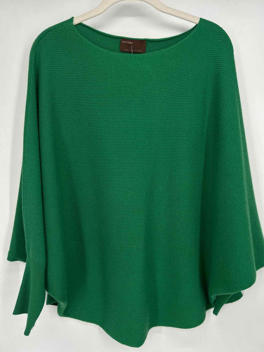 Kerisma Size M/L Kelly Green Sweater