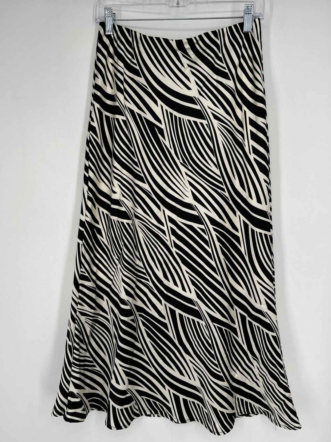 Gilli Size L Black & White Skirts