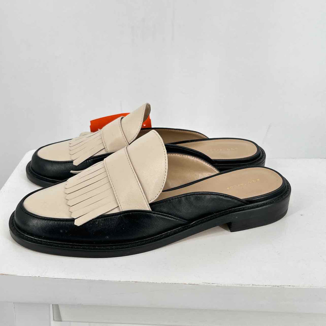 Ann Taylor Women Size 9 Black & Beige Mules