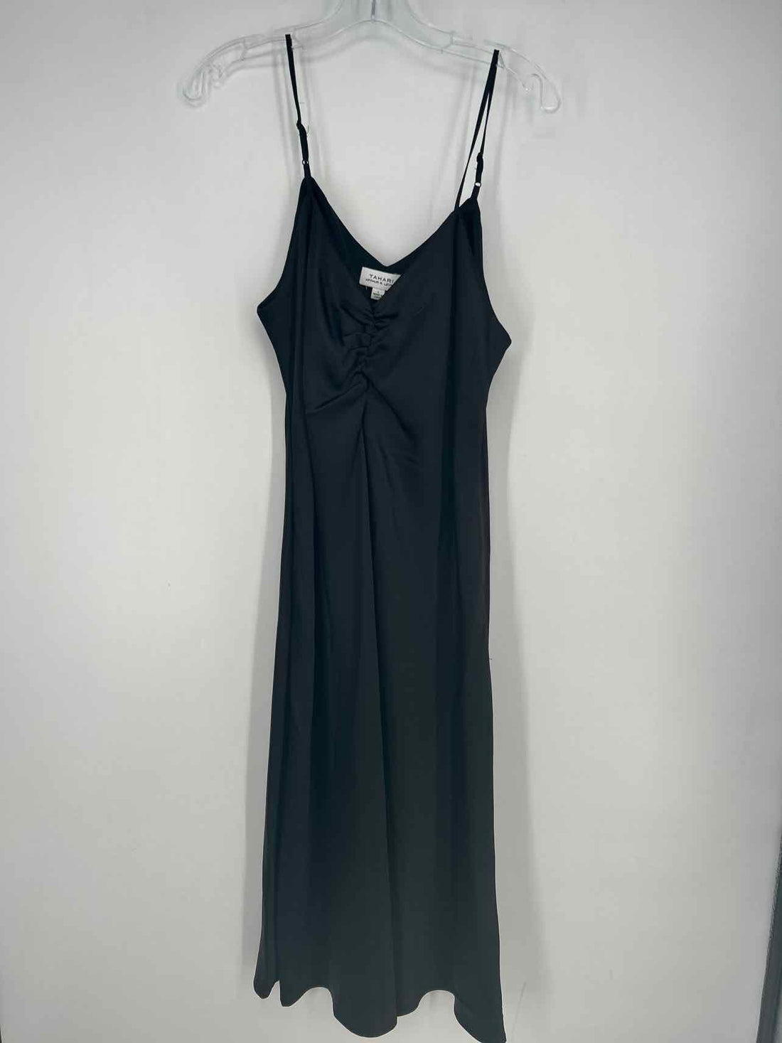 Tahari Arthur S. Levine Size L Black Satin Like Sleeveless Dress