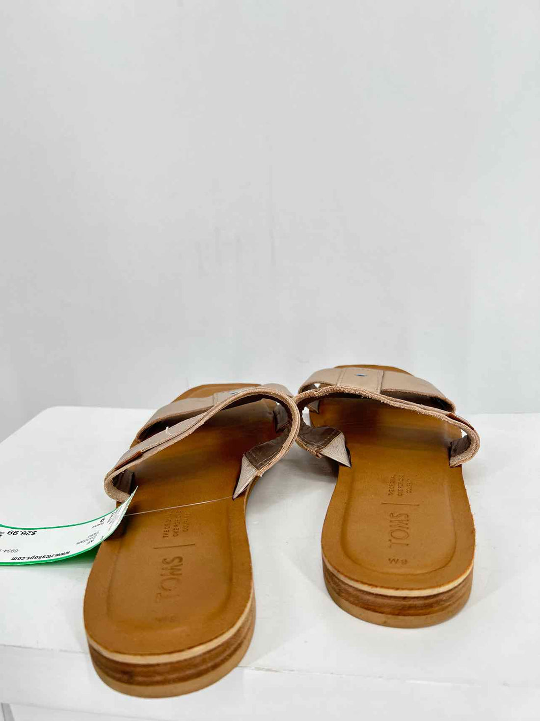 Toms Women Size 9 Gold Sandals