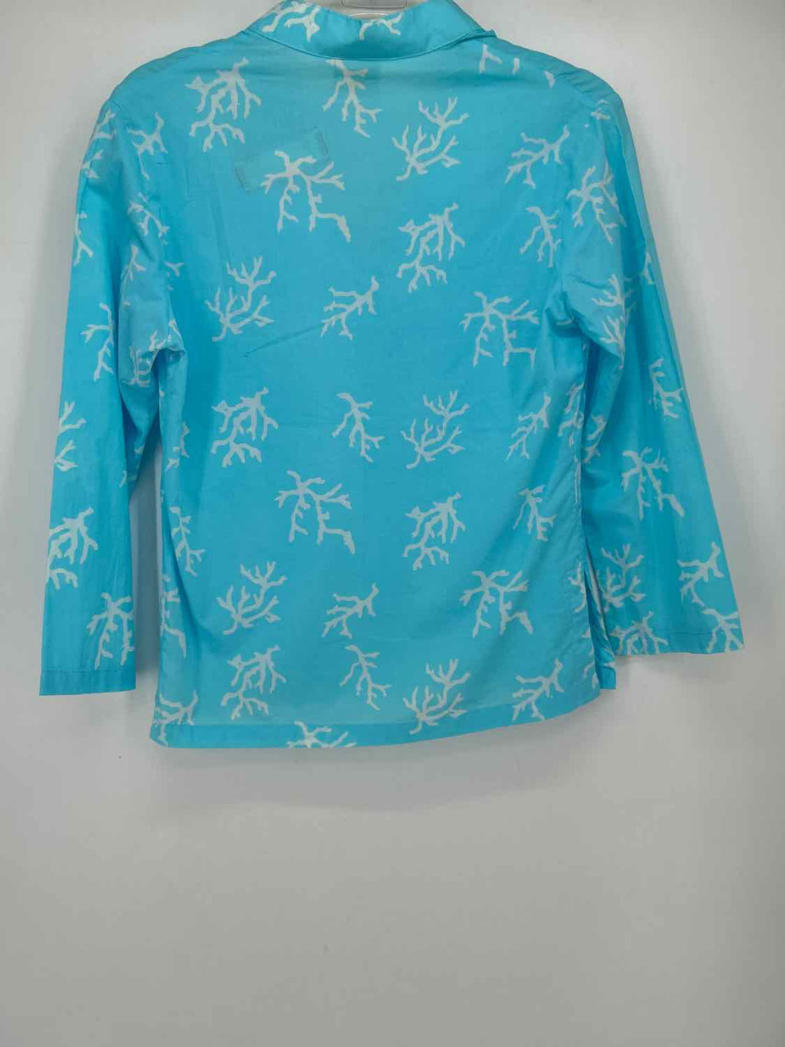 Three Islands Size S Light Blue & White Long Sleeve