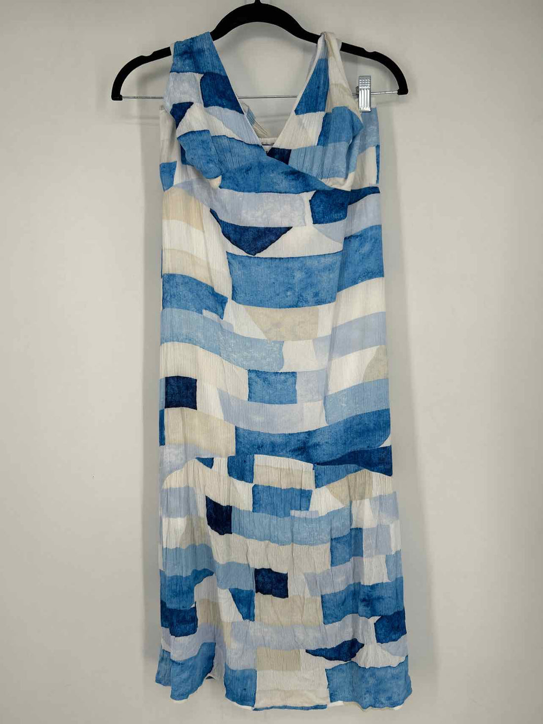 Gilli Size M White & Blue Print Dress