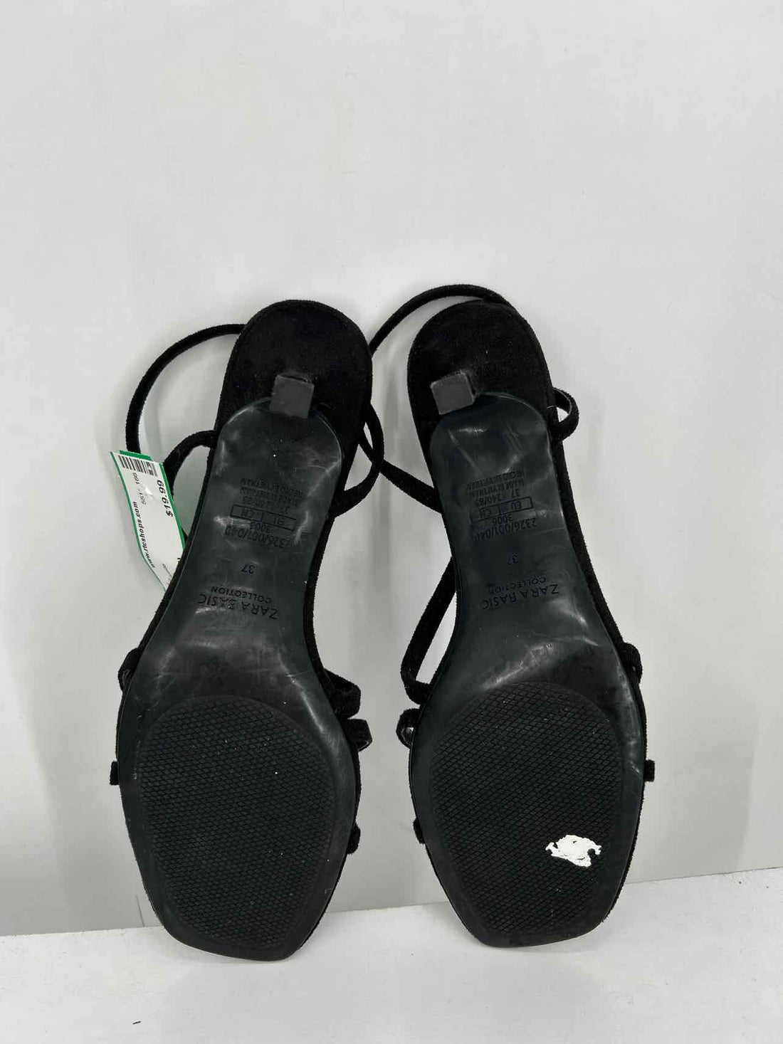 Zara Women Size 37 (6.5-7) Black Suede Heels