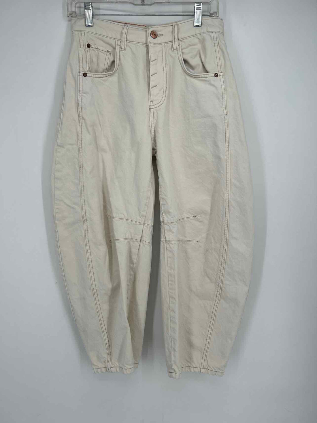 We The Free Size 25 Cream Jeans