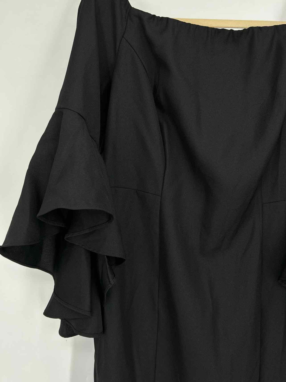 Venus Size 16 Black Long Sleeve Dress