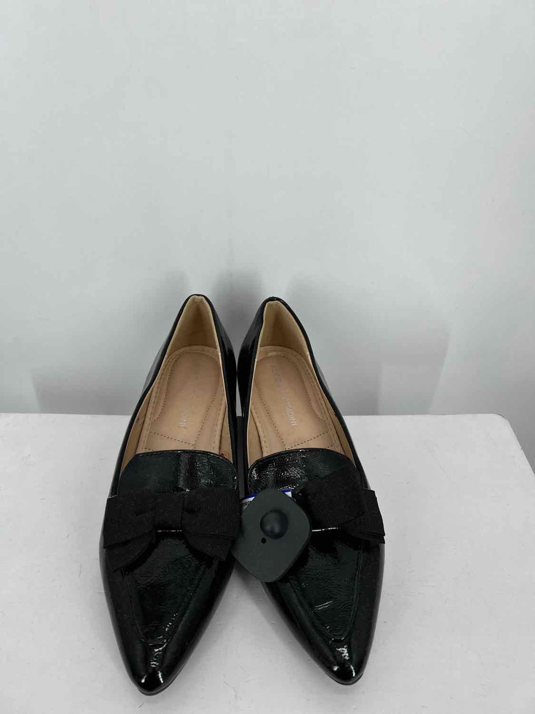 Adrienne Vittadini Women Size 7 Black Patent Leather Flats