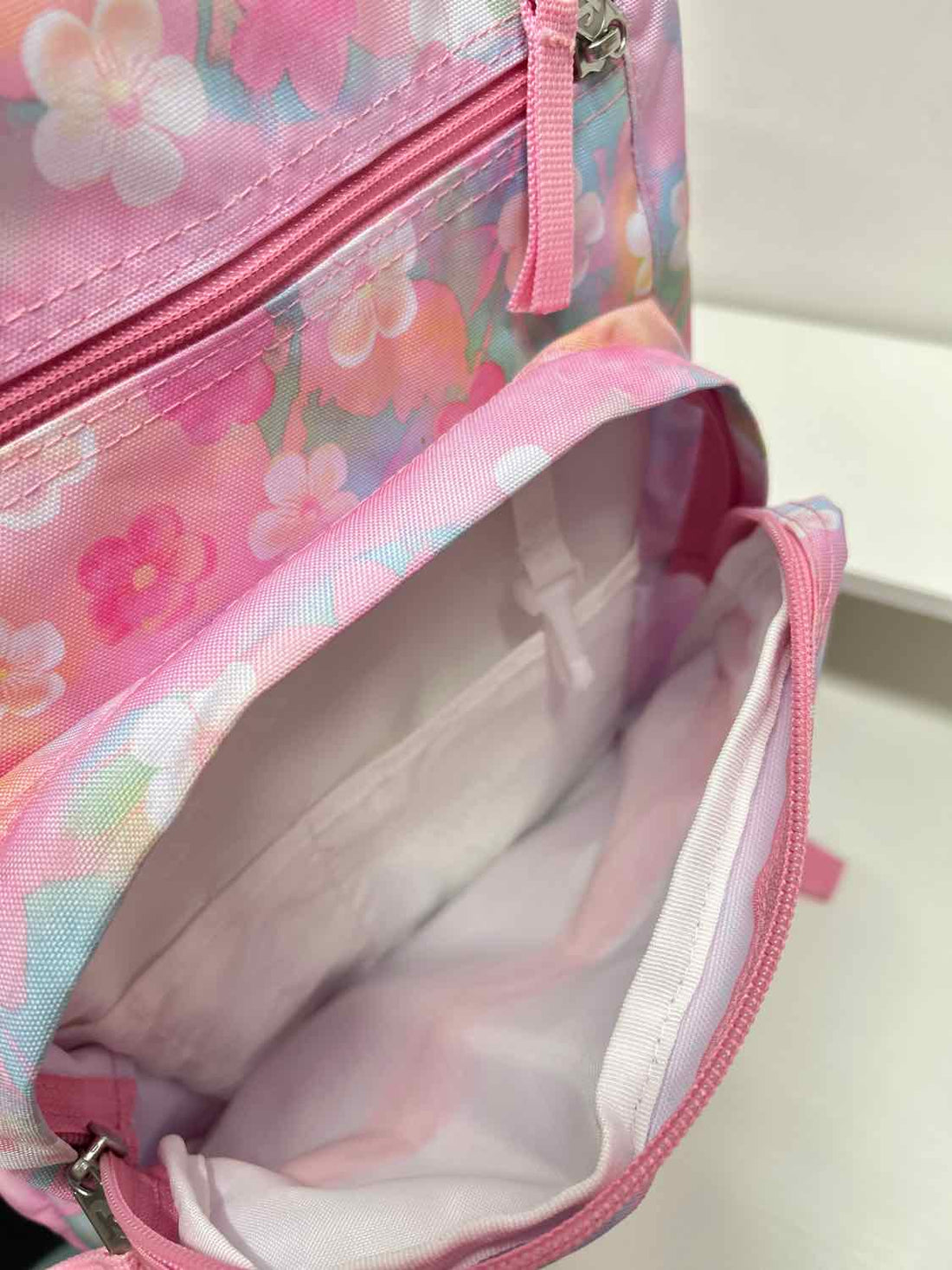 Jansport Pink Floral Nylon Pre Owned Backpack
