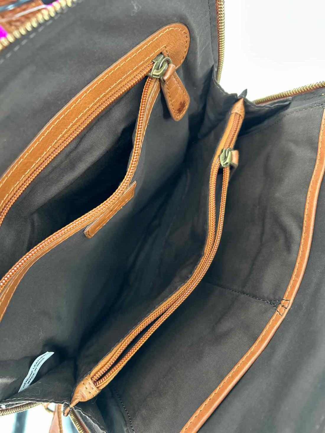 Oak & Tan Brown Genuine Leather Pre Owned Backpack