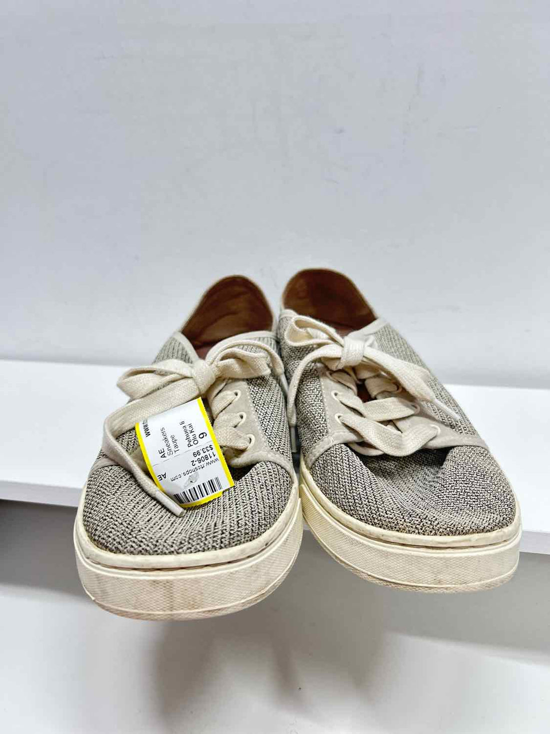 Olu Kai Women Size 9 Taupe Sneakers