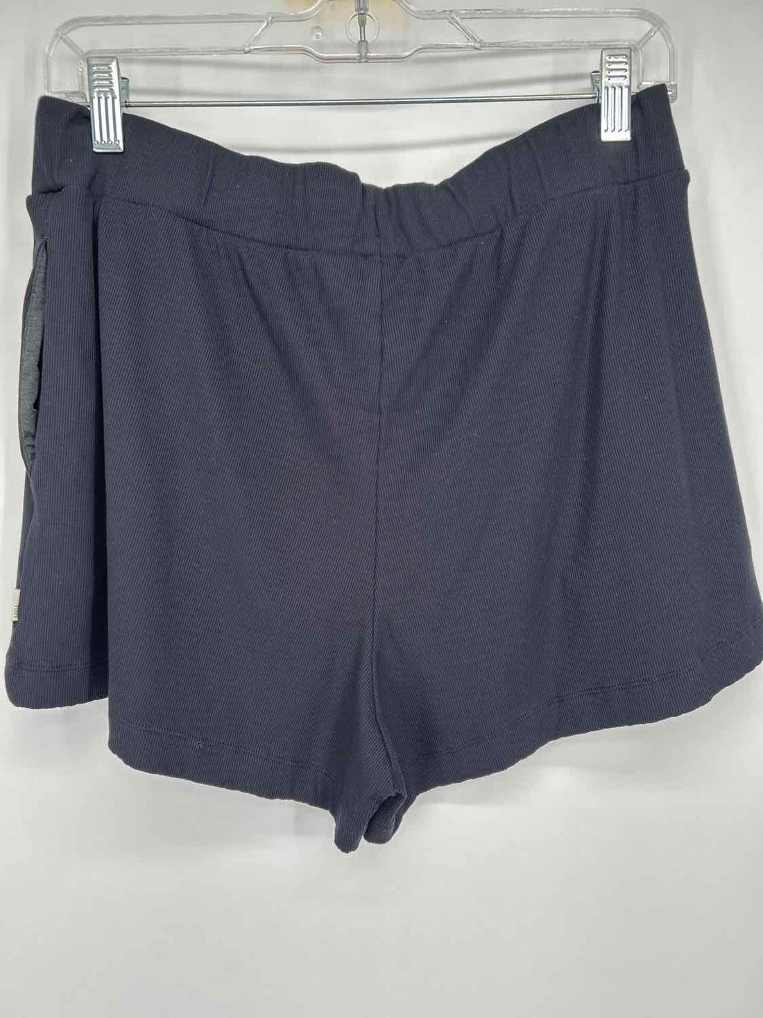 Vuori Size L Black Active Shorts