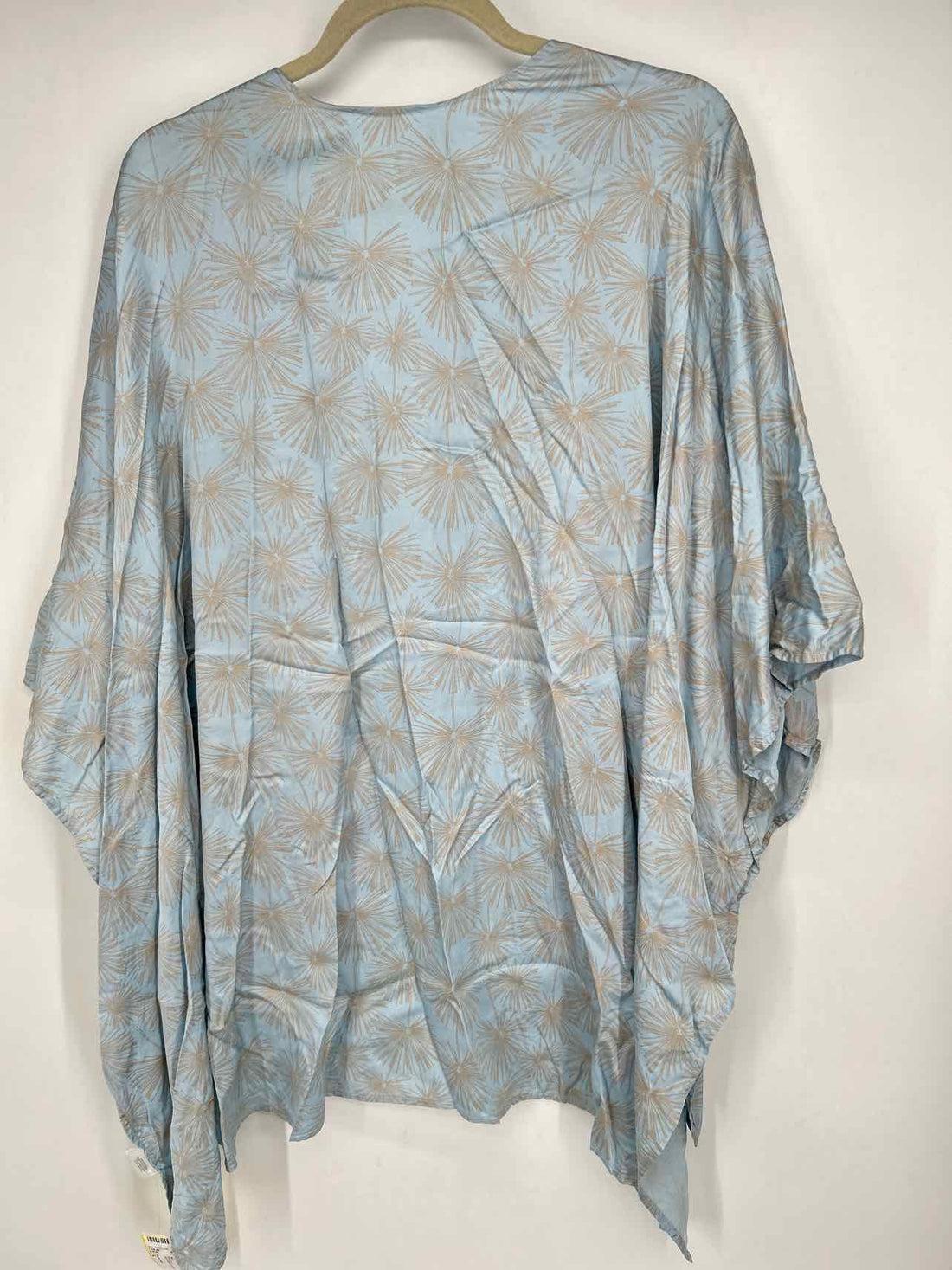 Hello Nite Size L Light Blue & Beige Kimono