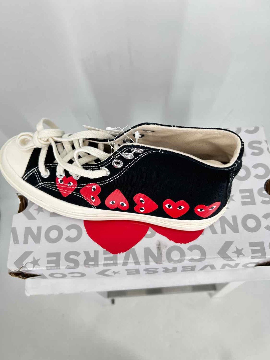 Converse x Comme des Garcons PLAY Women Size 9 Black New In Box Sneakers