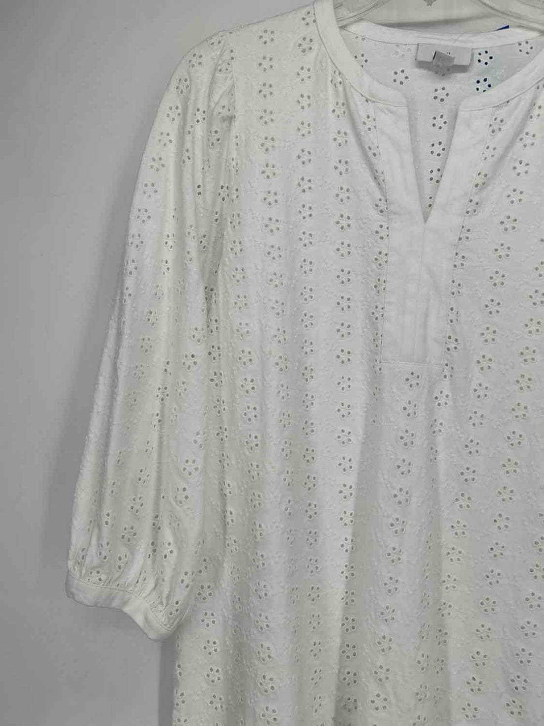 J Jill Size S White Eyelet Long Sleeve