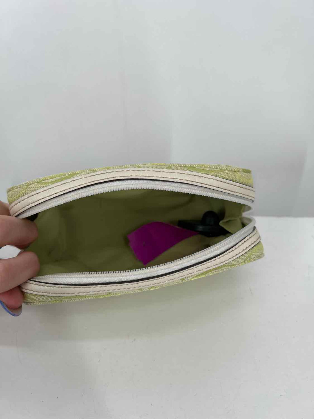 Coach Green Canvas Pre Owned Pouch