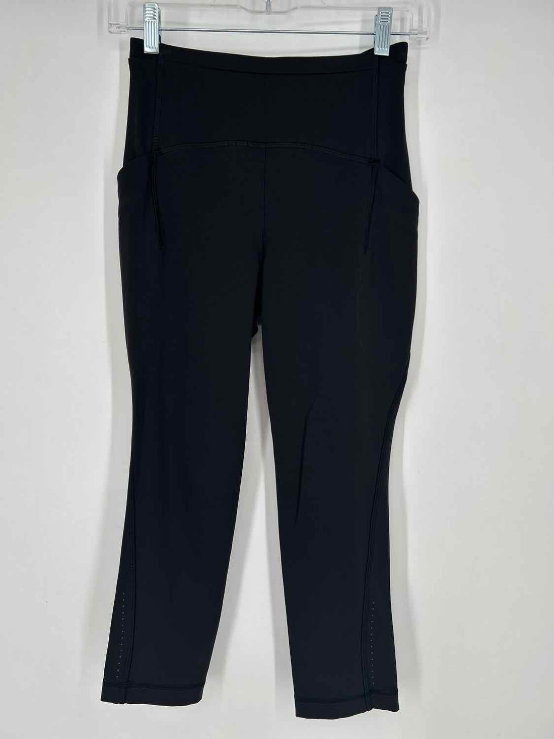 Lululemon Size 4 Black Active Leggings