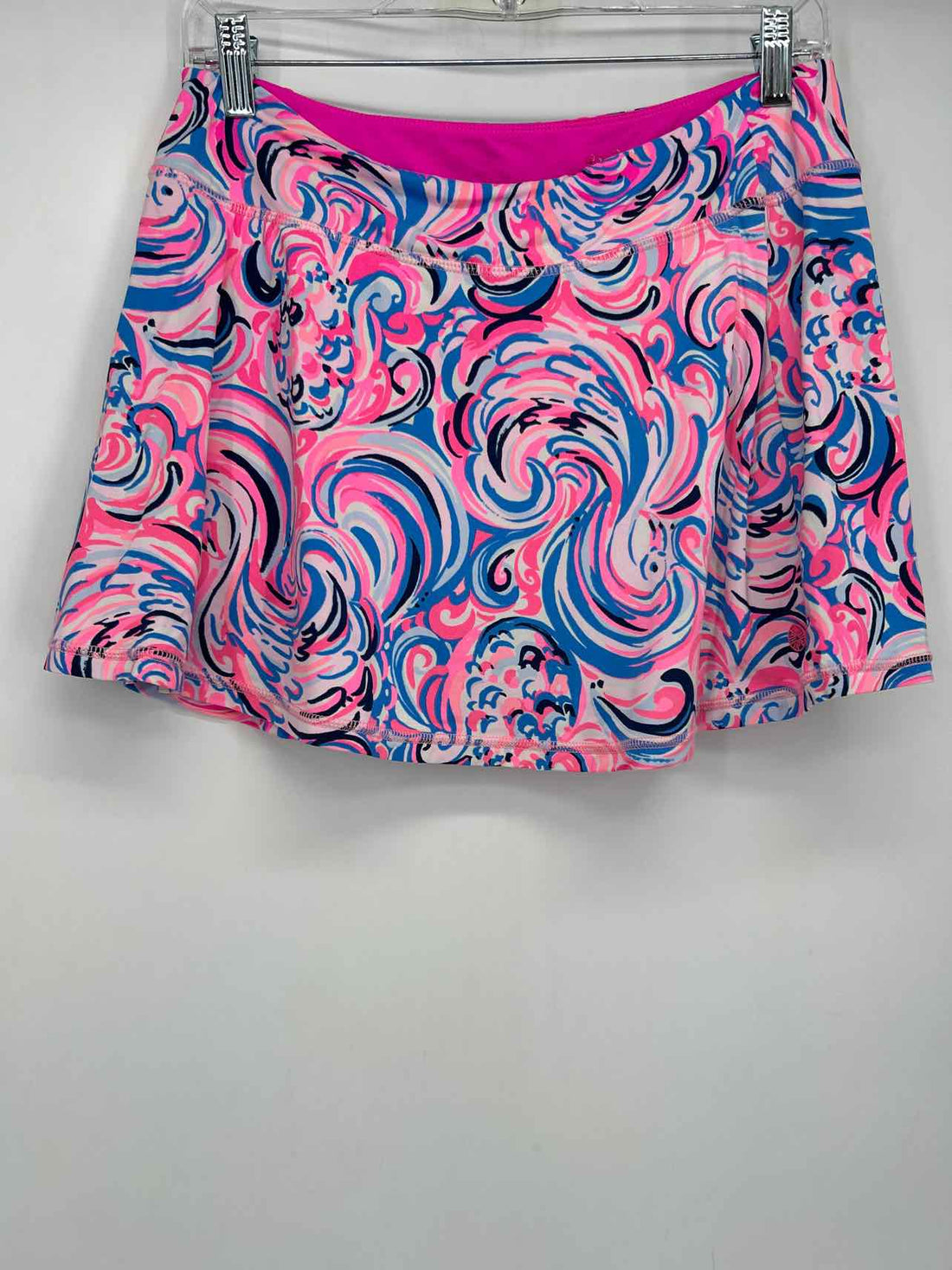 Lilly Pulitzer Luxletic Size M Pink & Blue Print Active Skorts