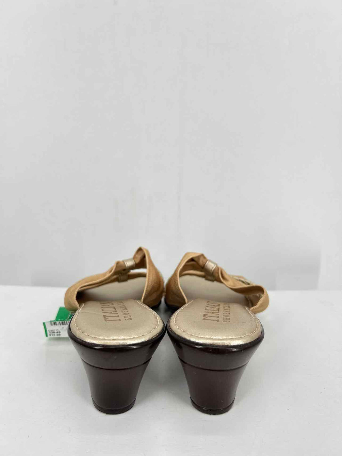 Italian Shoe Makers Women Size 6 Gold Wedges