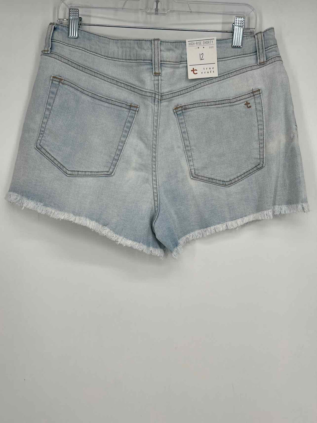 True Craft Size 12 Light Wash Denim NWT Shorts