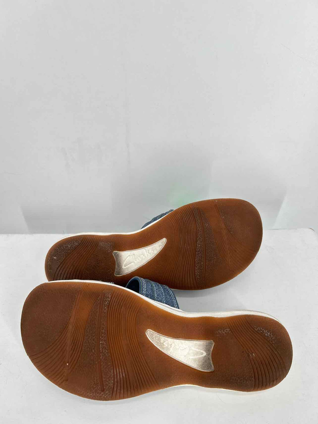 Clarks Women Size 7 Denim Sandals