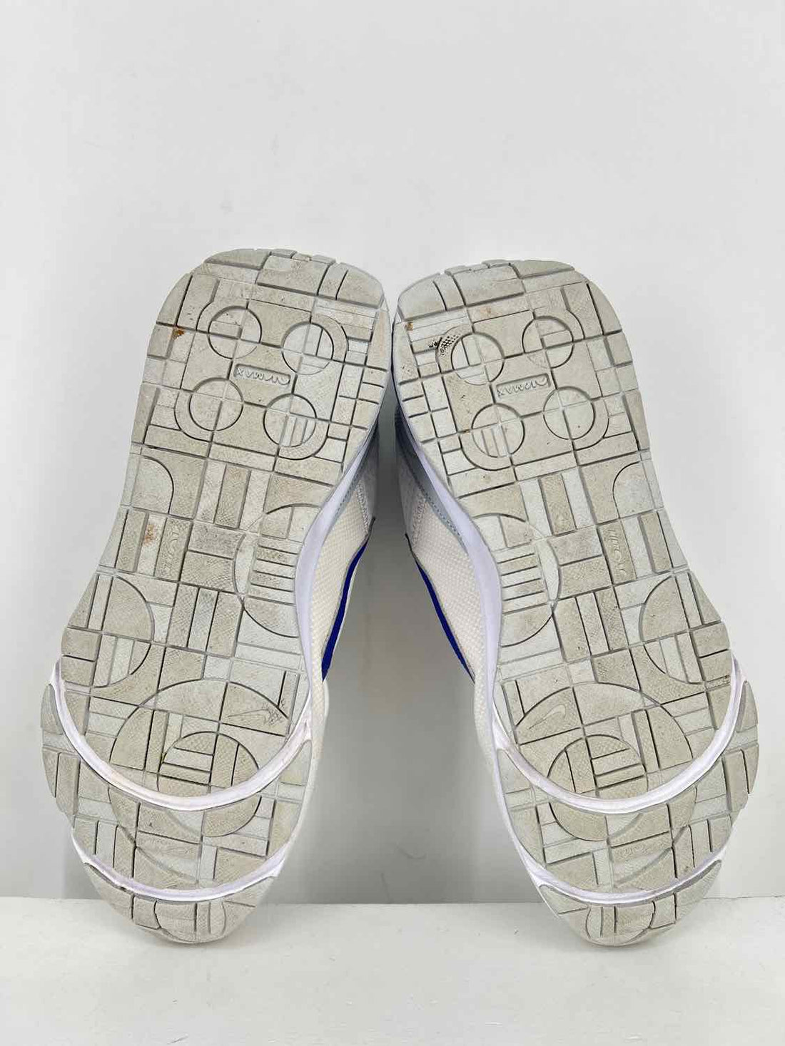 Nike Women Size 10 White & Blue Sneakers