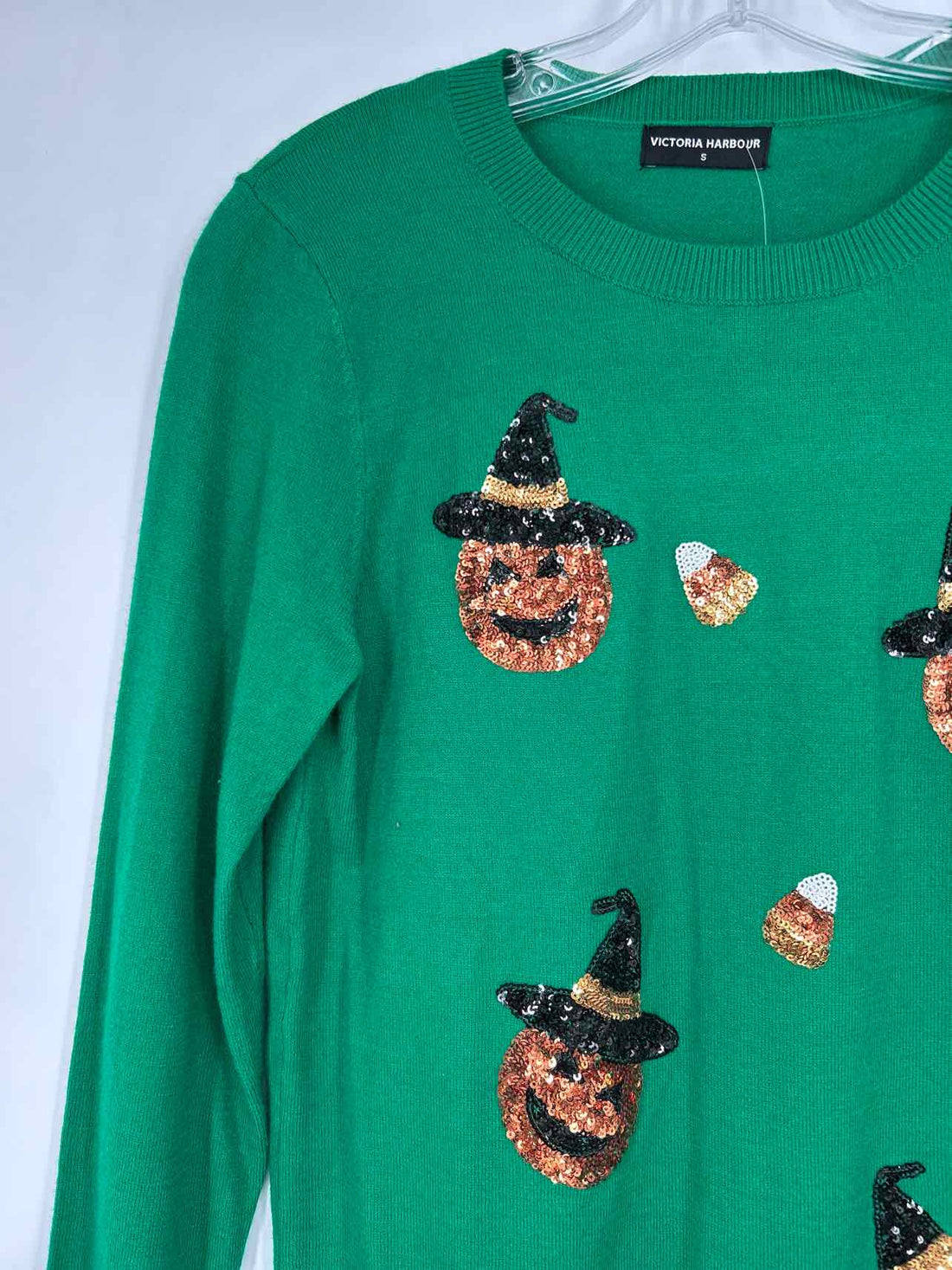 Victoria Harbour S Green Sequined Holiday