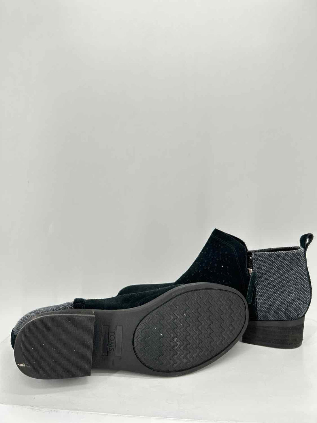 Toms Women Size 9 Black Ankle Boot