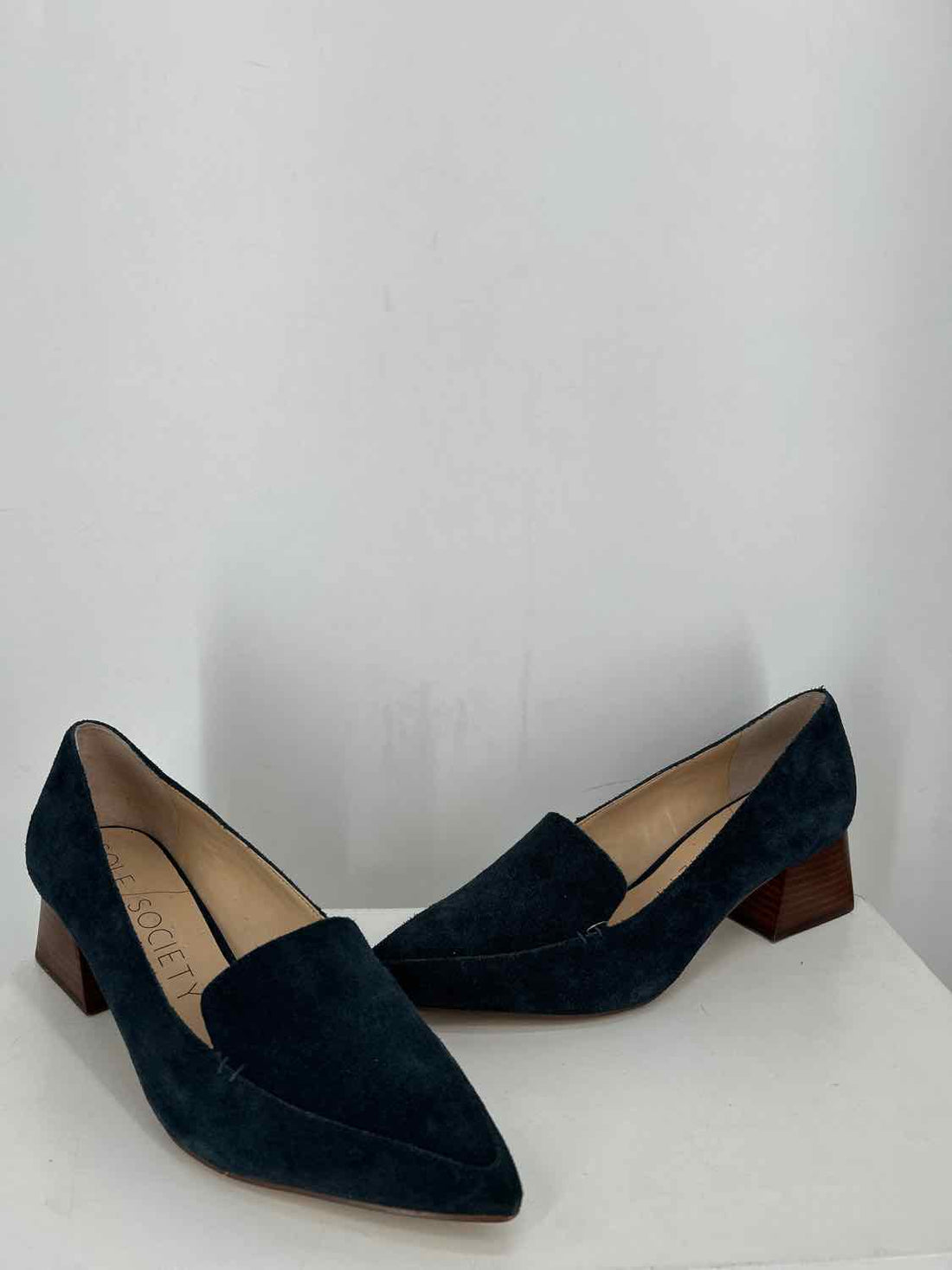 Sole Society Women Size 8.5 Navy Suede Heels