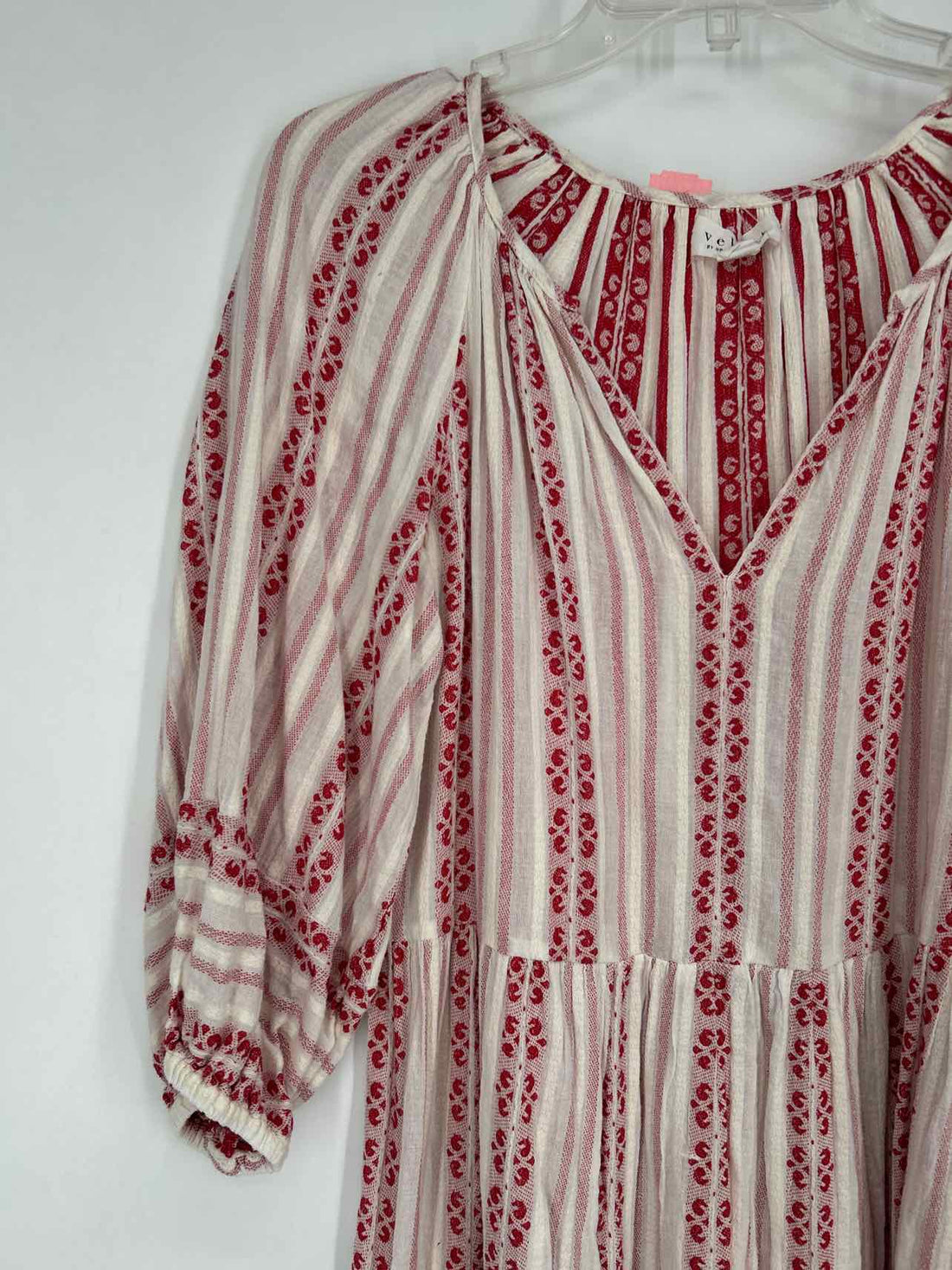 Velvet by Graham & Spencer Size XS White & Red Striped Long Sleeve Dress