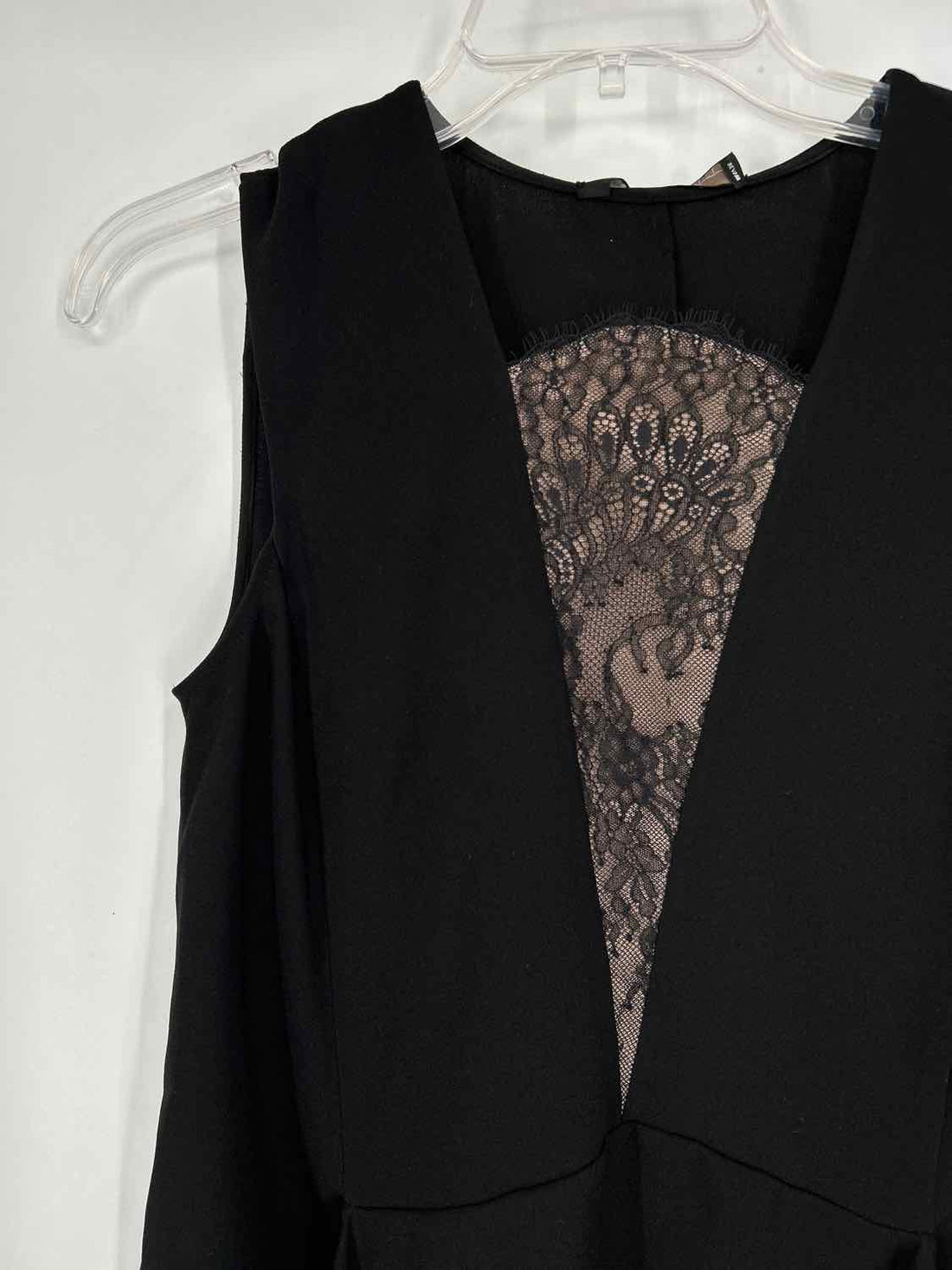 BCBGMaxazria Size XS Black Sleeveless