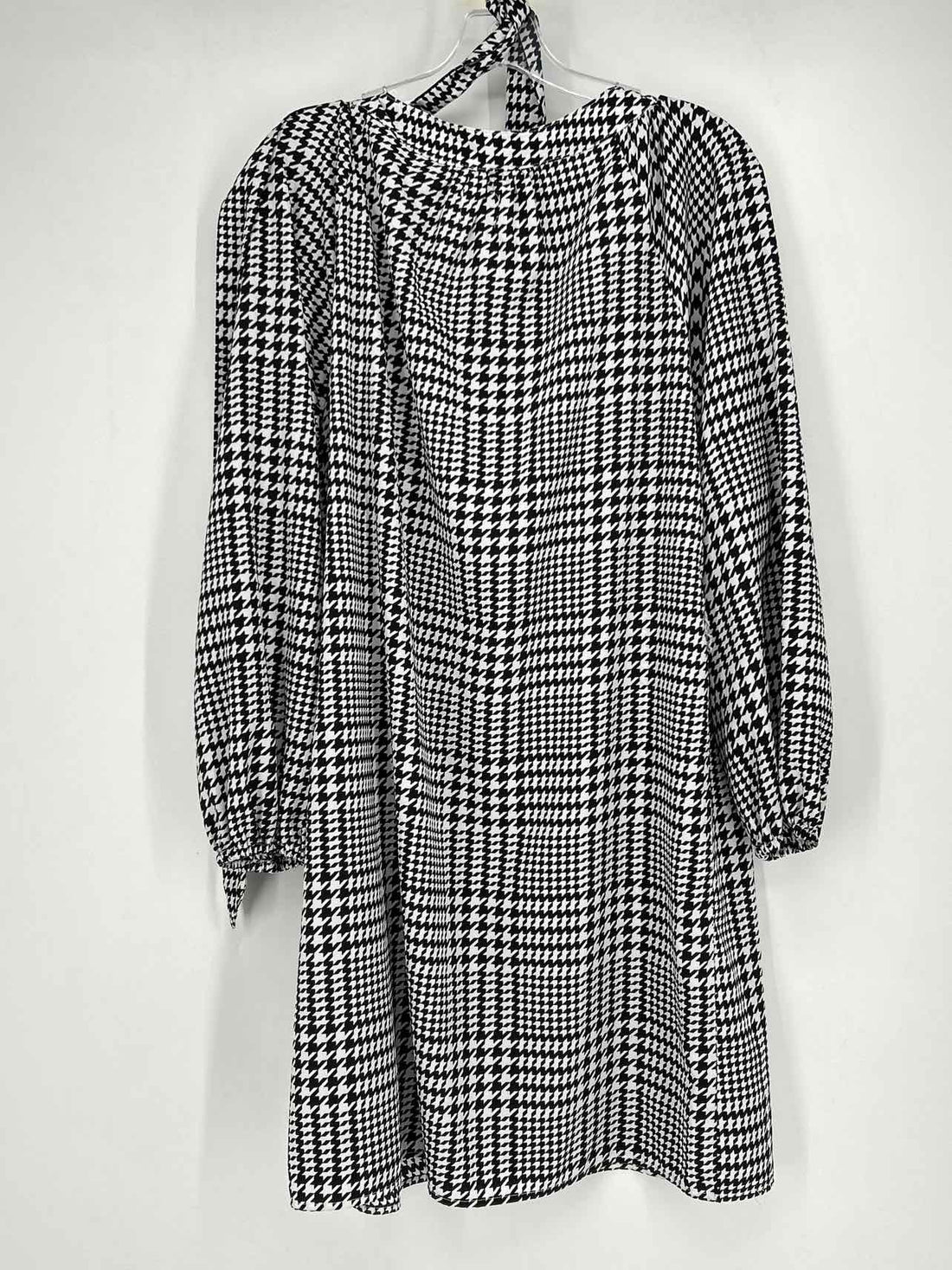 Mud Pie Size M Houndstooth Dress