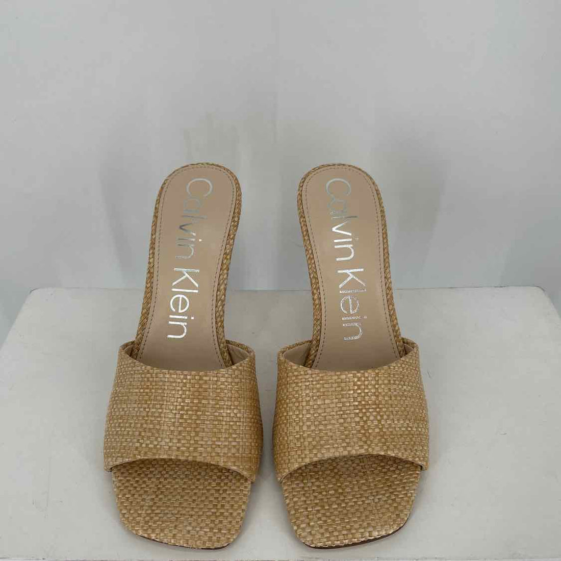Calvin Klein Women Size 10 Raffia Heels