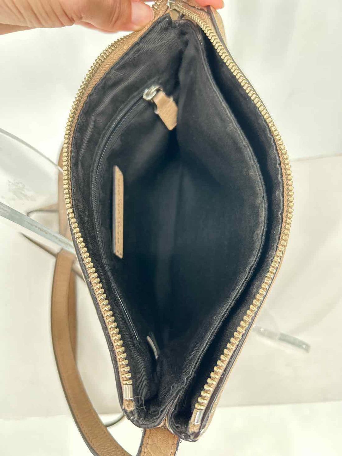Marc Jacobs Tan Pebbled Leather Crossbody