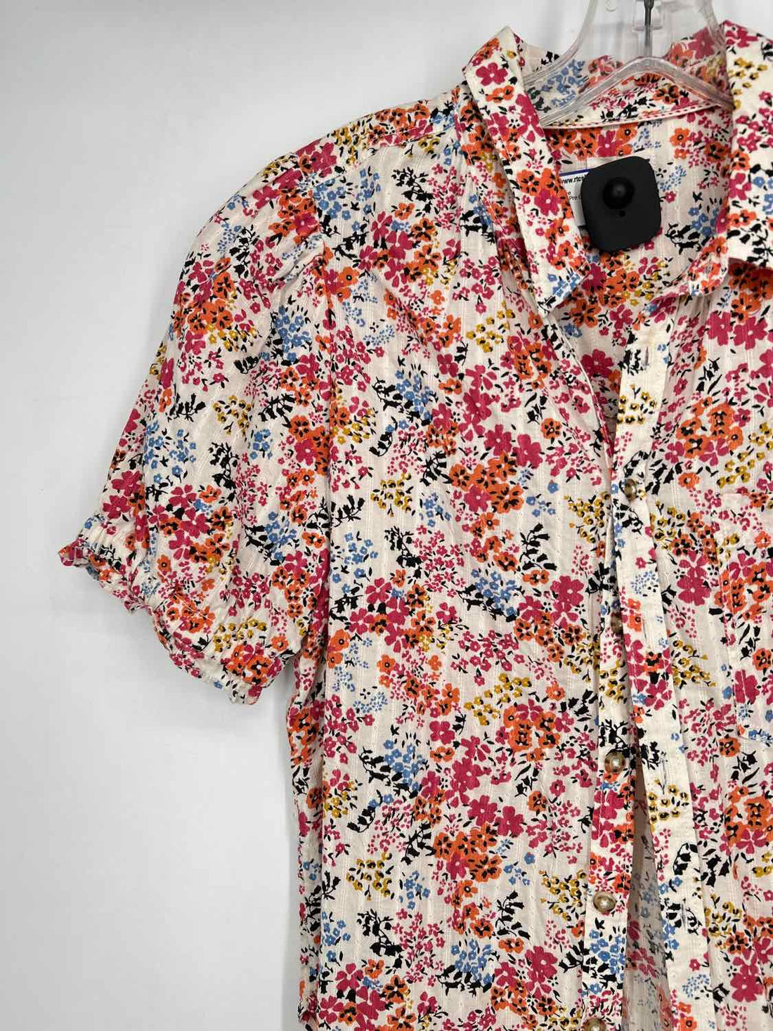 Pilcro Size M White Floral Short Sleeve