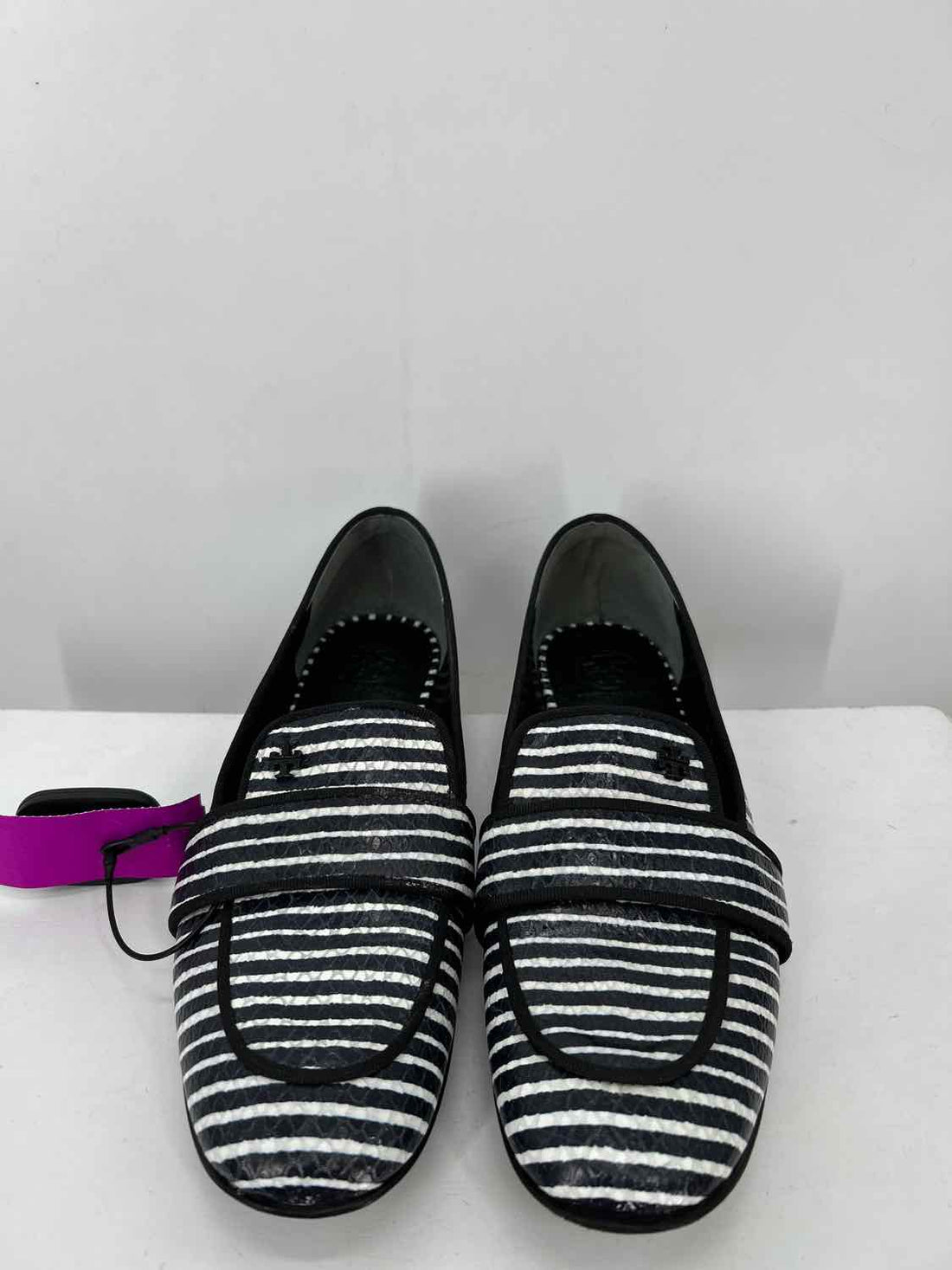 Tory Burch Women Size 7.5 Navy & White Striped Loafers