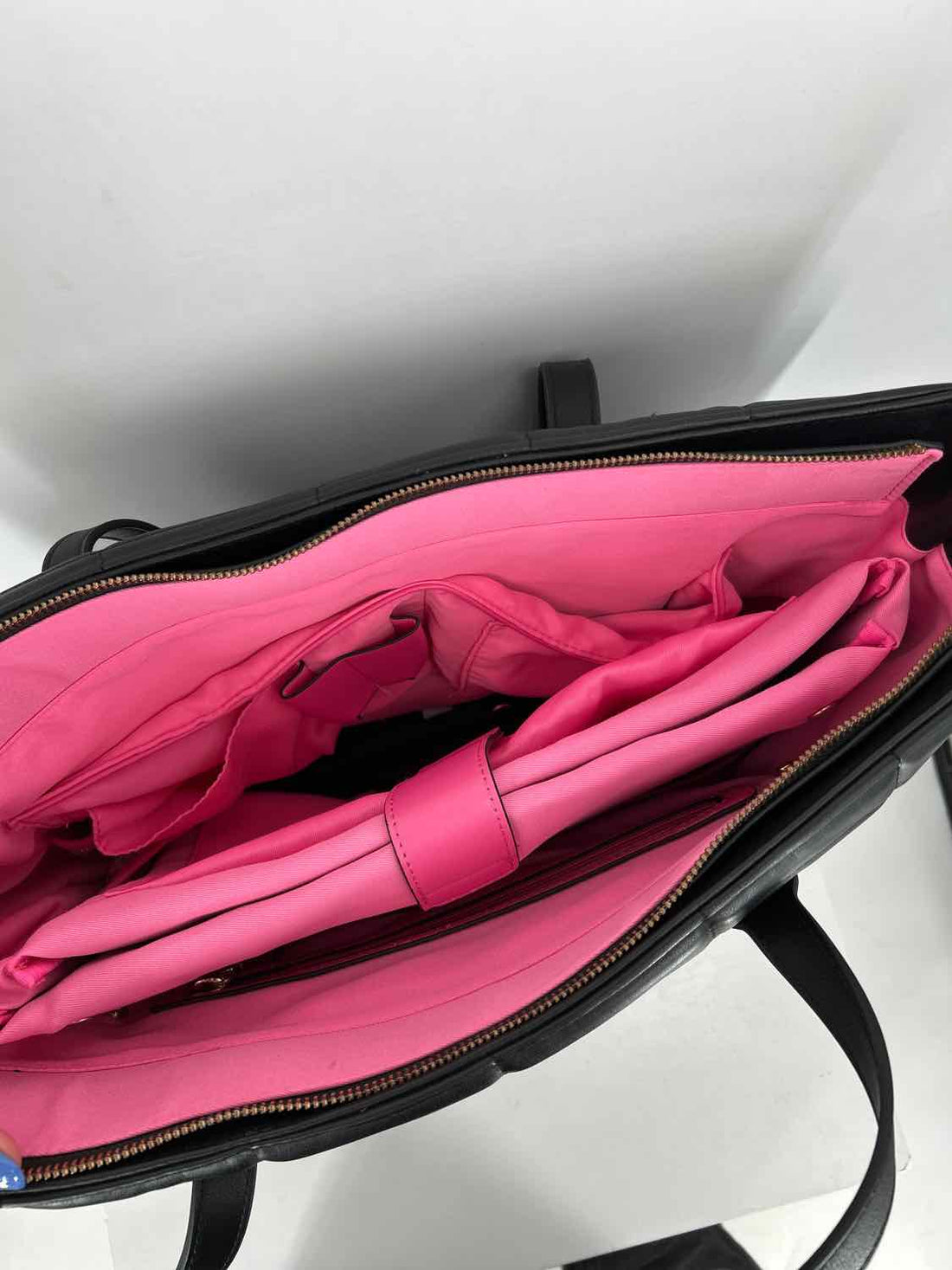 Poppy & Peonies Black Faux Leather Pre Owned Tote
