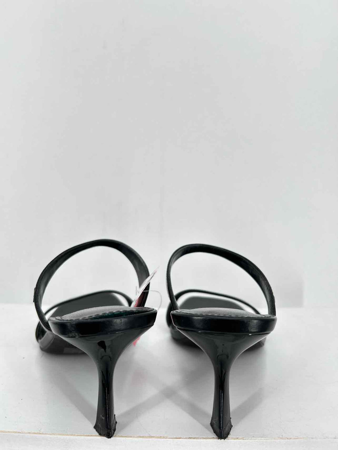 Calvin Klein Women Size 8 Black Heels